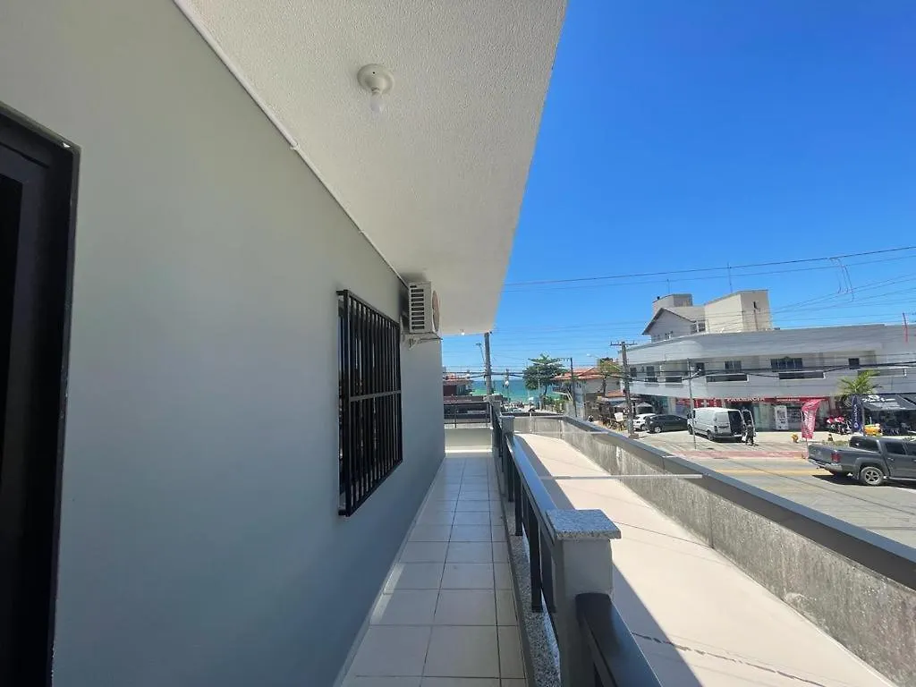 Dax Bombinhas Apartment