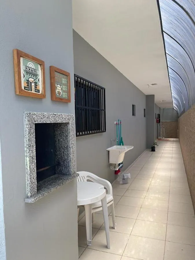 Dax Bombinhas Apartment